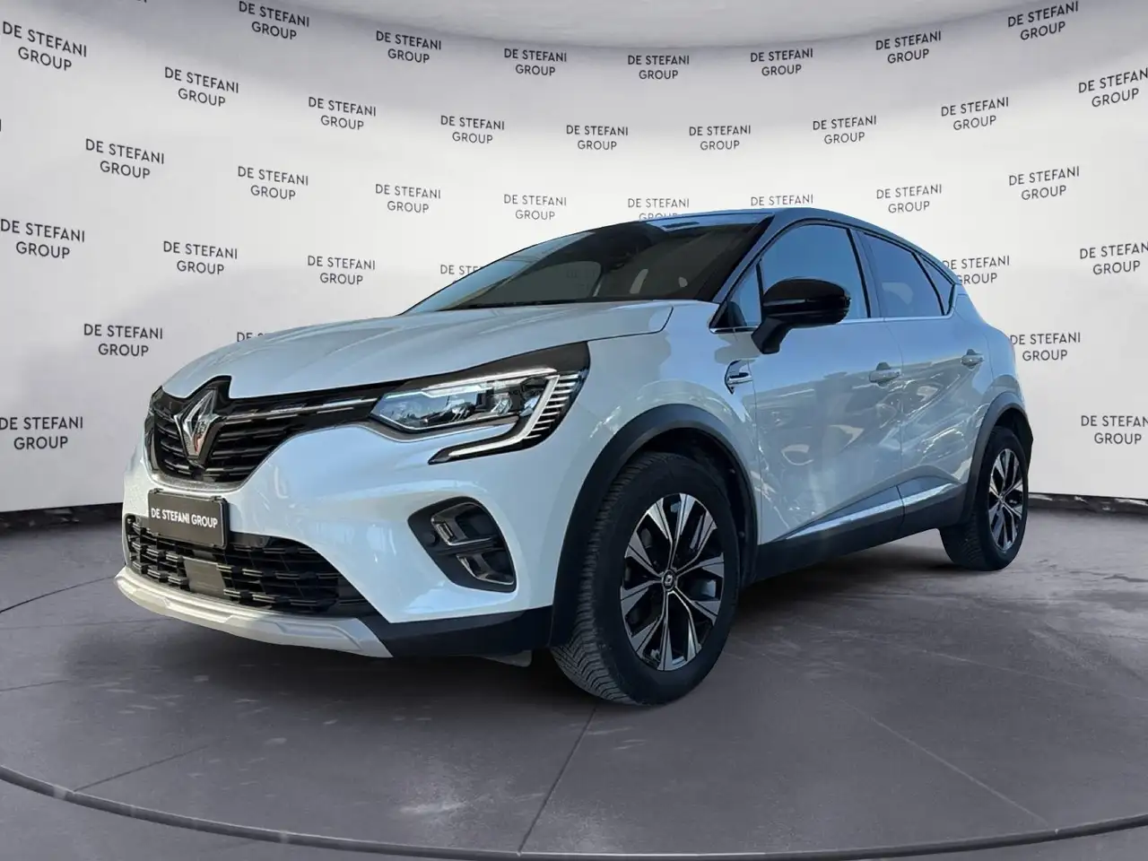 Renault Captur Captur 1.0 tce Techno Gpl 100cv — photo 1 of 15