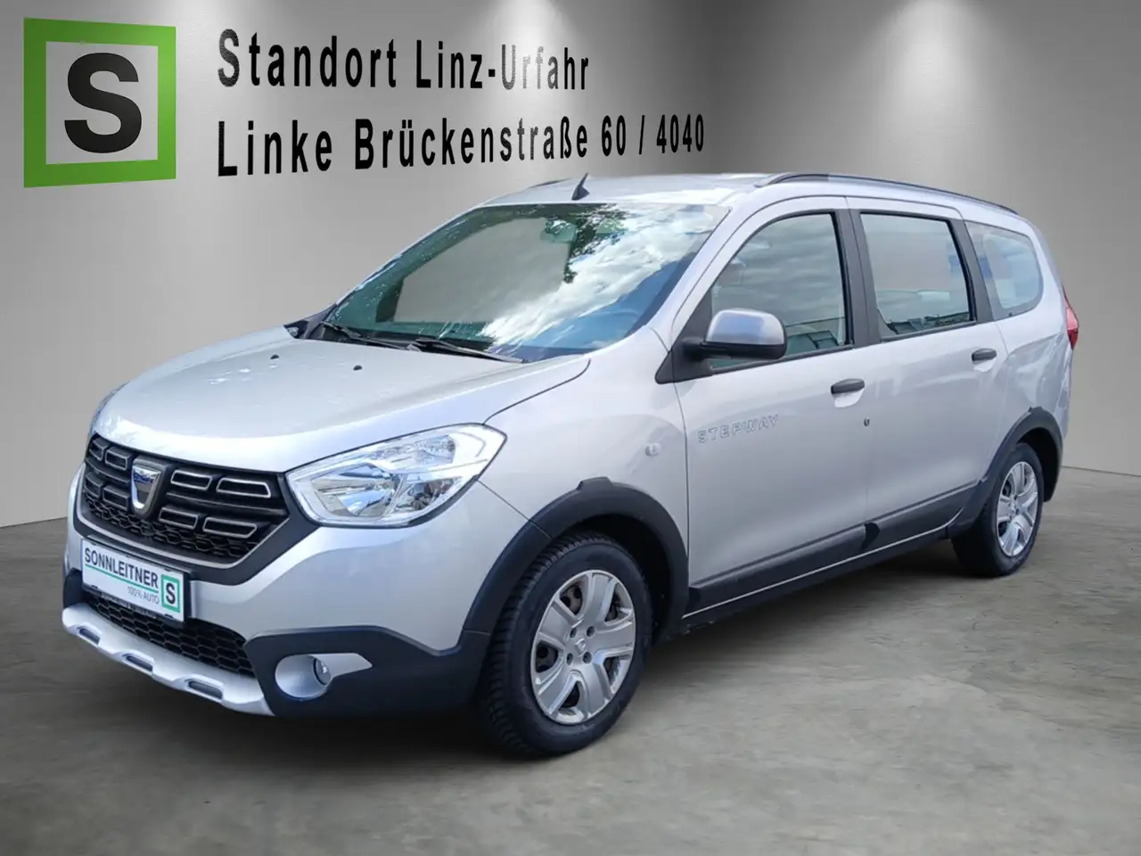 Dacia Lodgy LODGY Stepway TCe 115 S&S 5-sitzig — photo 1 of 10