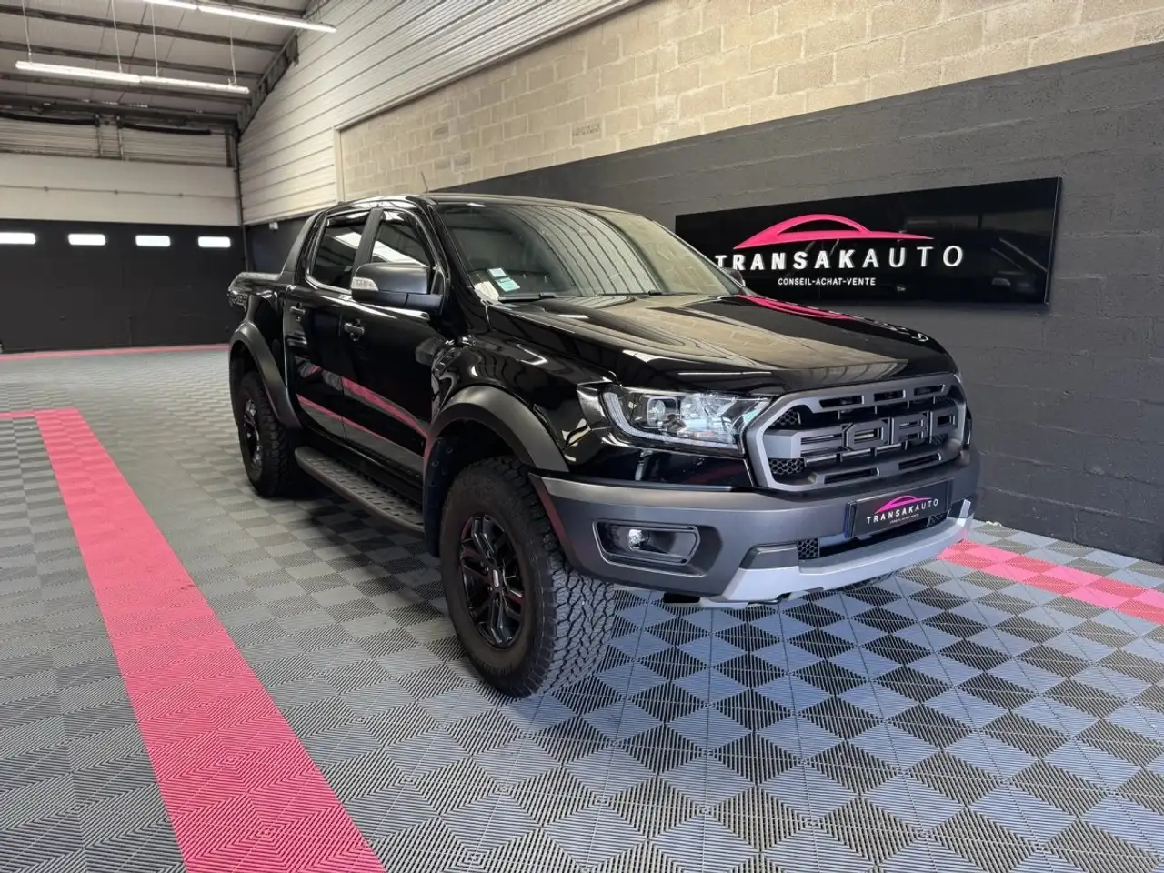 Ford Ranger Raptor Double Cabine 2.0 EcoBlue 213 CV — photo 1 of 40