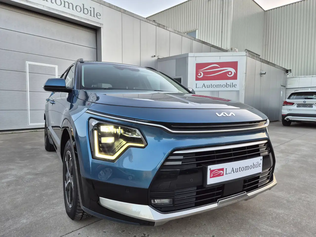 2024 Kia Niro 1.6 GDi // HEV HYBRID // 2024 !!, photograph 3