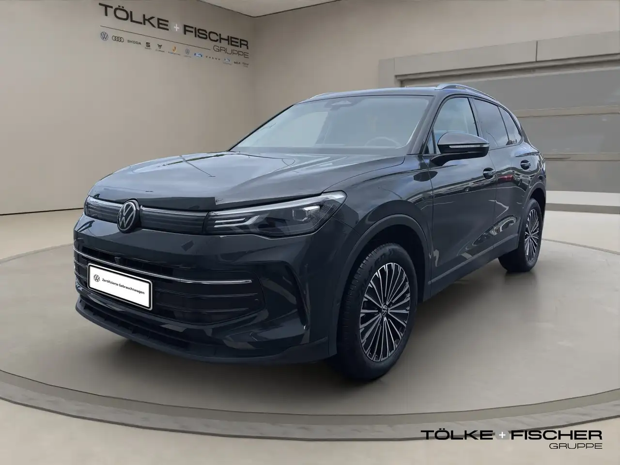 Volkswagen Tiguan 2.0 TDI Life ACC AHK AUT Kam. Navi 360 — photo 1 of 13