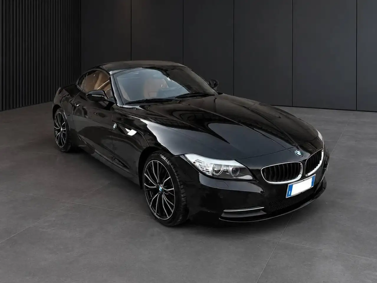 BMW Z4 Z4 E89 sdrive23i — photo 1 of 28