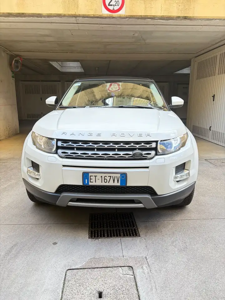 Land Rover Range Rover Evoque 5p 2.2 td4 Pure Tech 150cv — photo 1 of 15