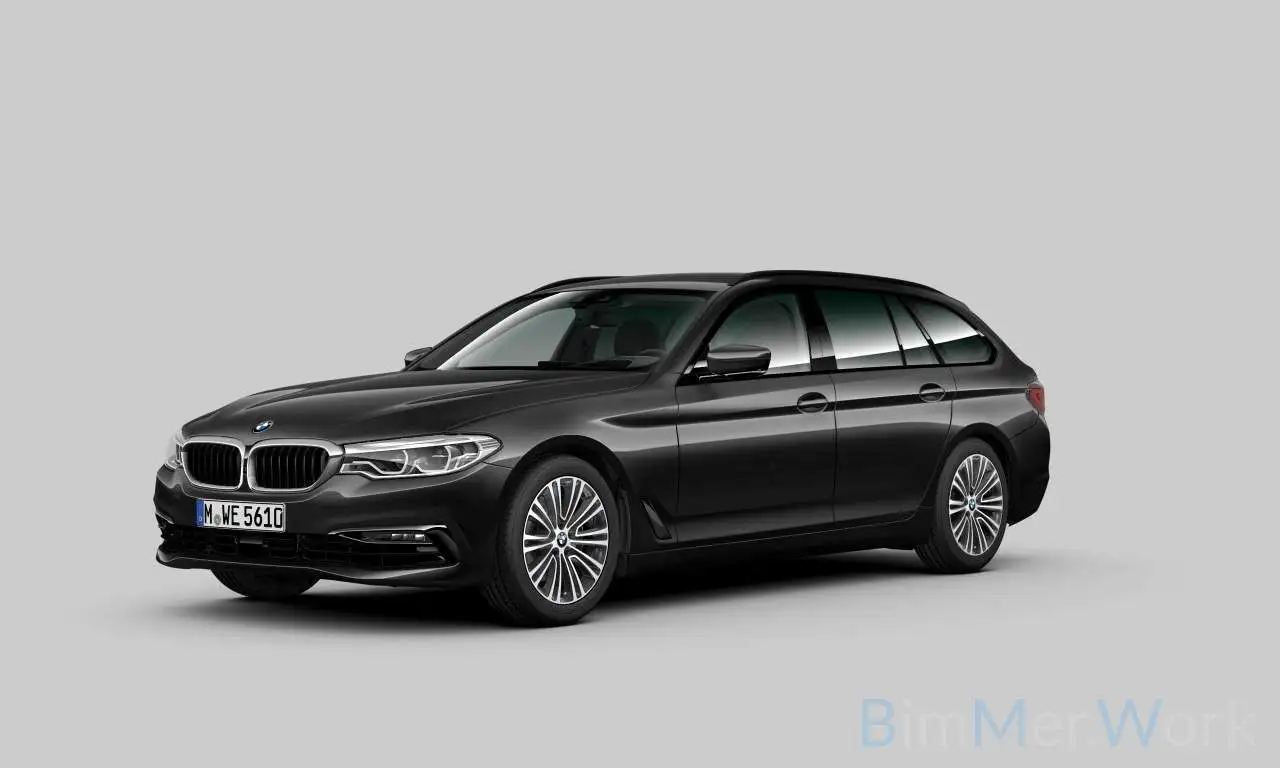 2018 BMW 520 d Sport Line 360°CAM/HUD/ACC/H-KARDON, photograph 2