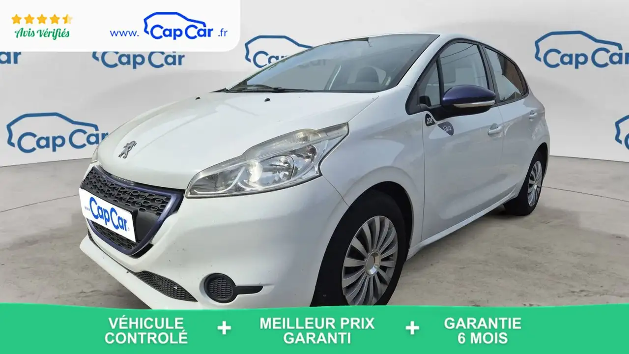 Peugeot 208 1.0 PureTech 68 Like — photo 1 of 15