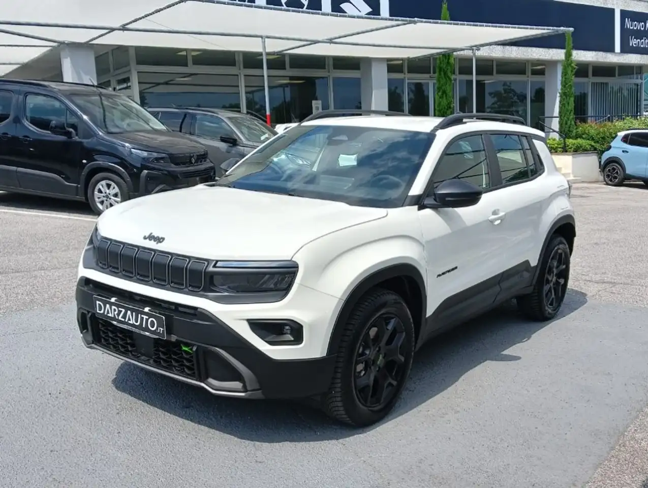 Jeep Avenger 1.2 Turbo e-Hybrid 4xe Upland — photo 1 of 15