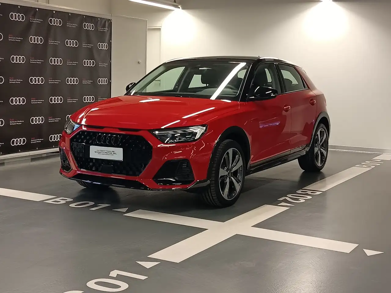 Audi A1 allstreet 30 TFSI S tronic Identity Contrast — photo 1 of 15