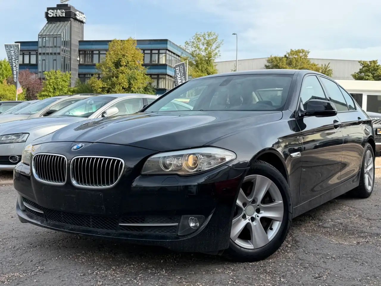 BMW 528 5 Limousine 528 i — photo 1 of 26