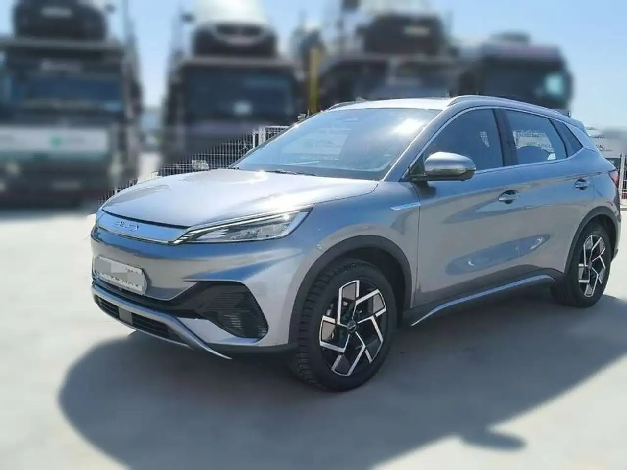 BYD Atto 3 Design 150kW 60kWh — photo 1 of 28