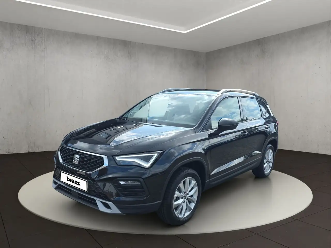SEAT Ateca Style — photo 1 of 17