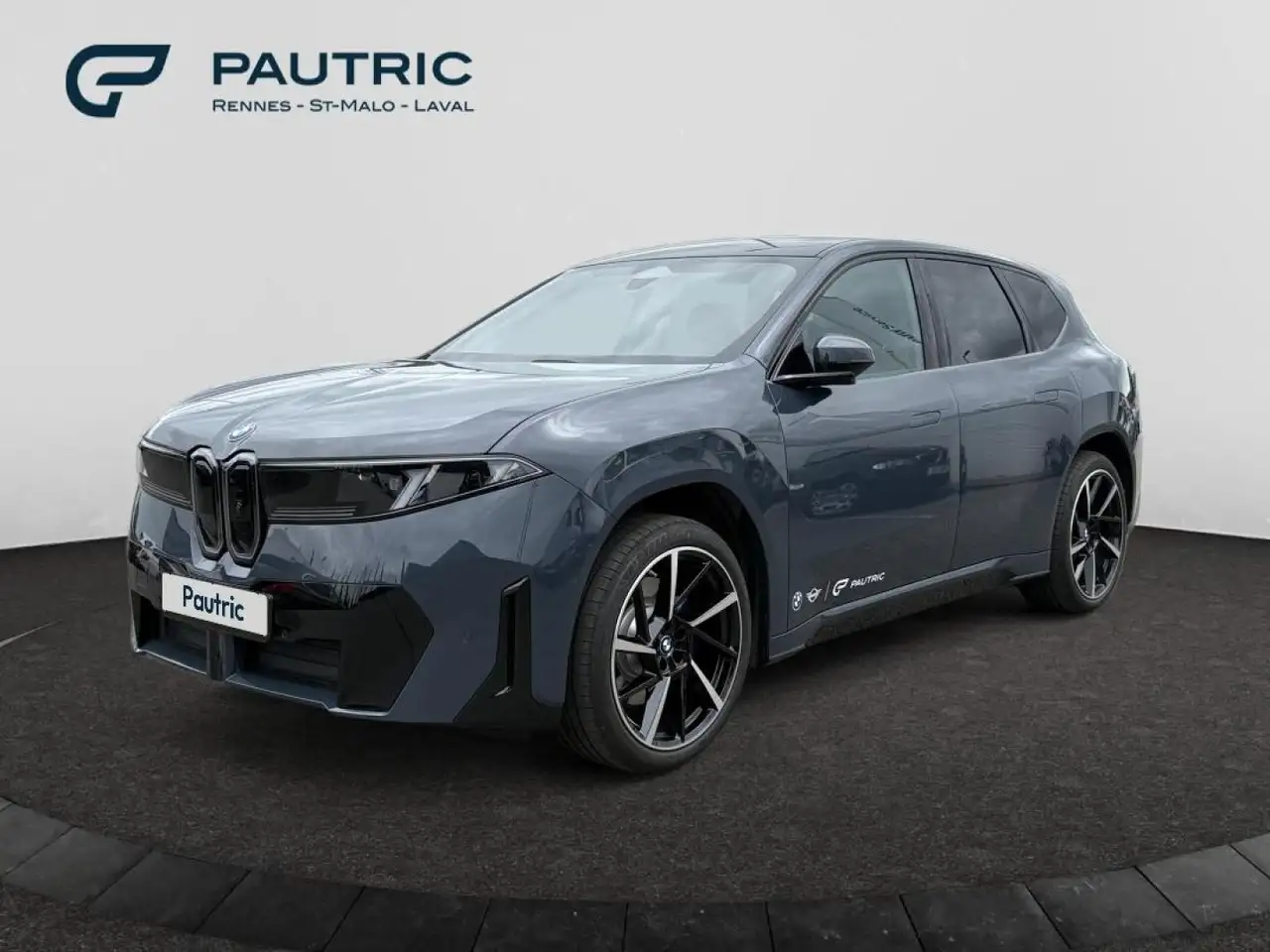 BMW iX3 40 320ch M Sport — photo 1 of 15