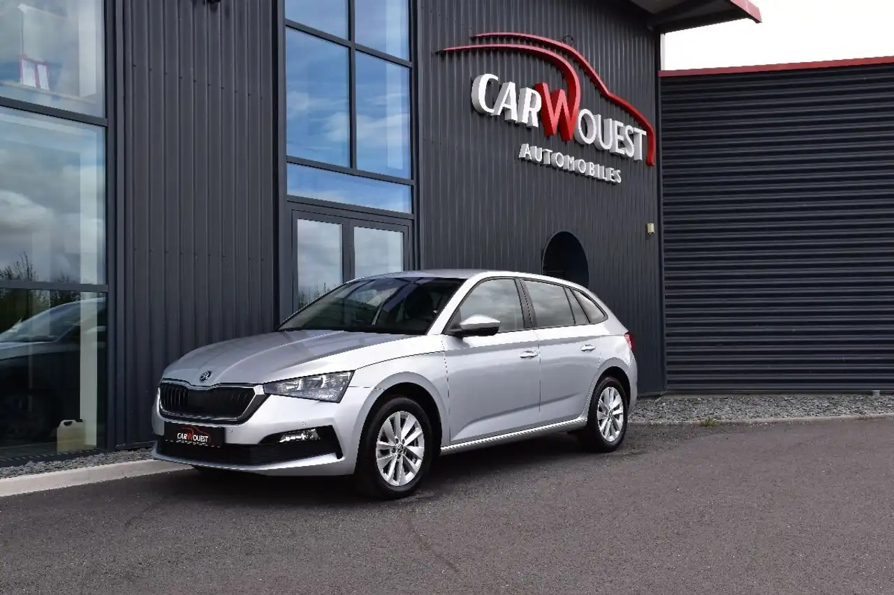 Skoda Scala 1.0 TSI EVO 110 DSG7 BUSINESS — photo 1 of 40