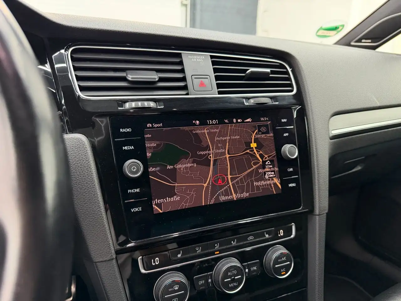 2019 Volkswagen Golf VII Lim. GTI Performance*PANO*ACC*R.KAM*, photograph 11