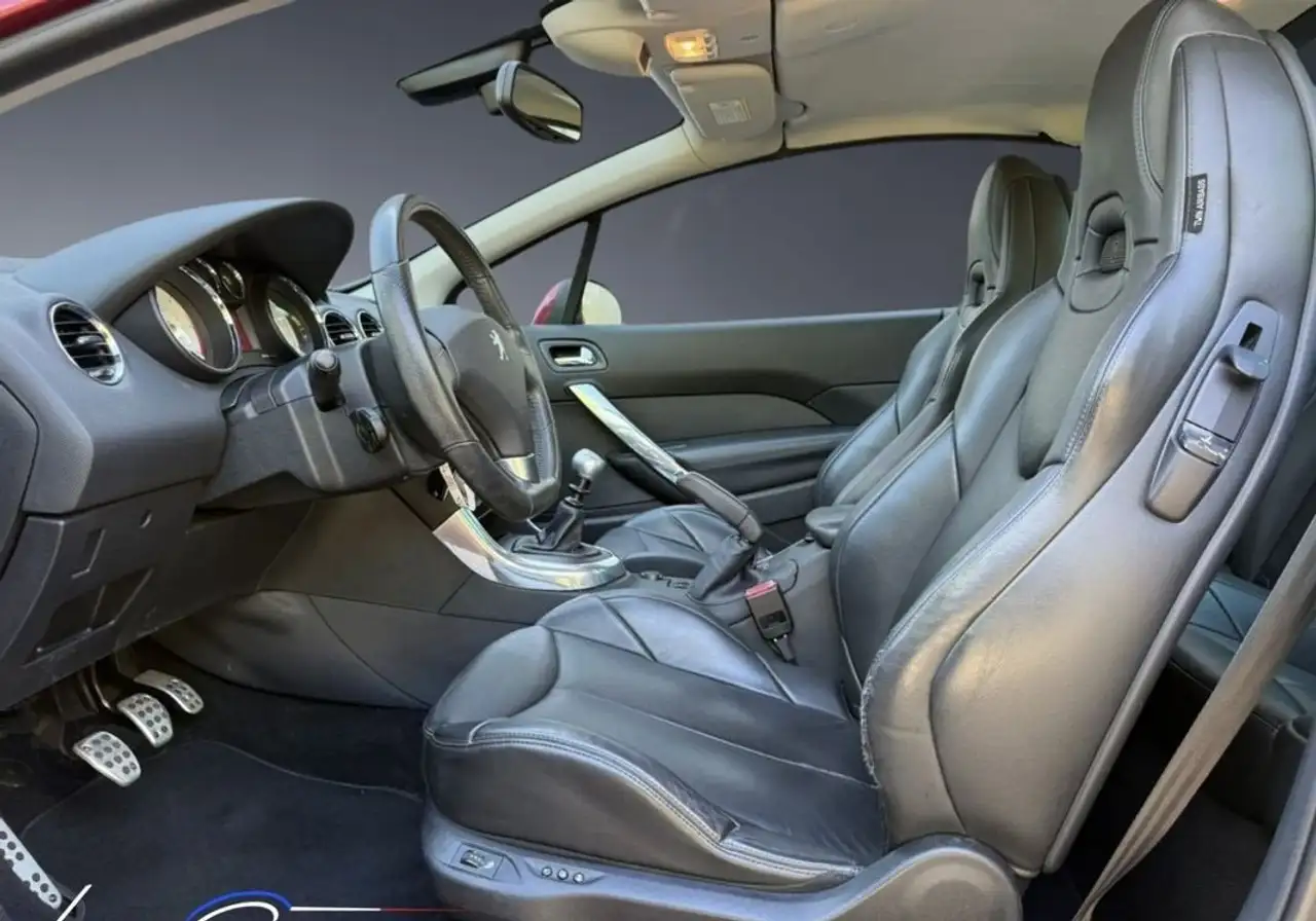 2009 Peugeot 308 Féline 2,0L HDi 16V FAP, photograph 11