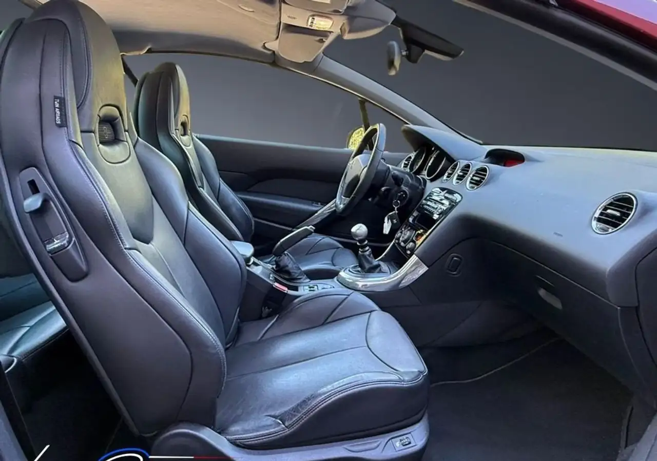 2009 Peugeot 308 Féline 2,0L HDi 16V FAP, photograph 6