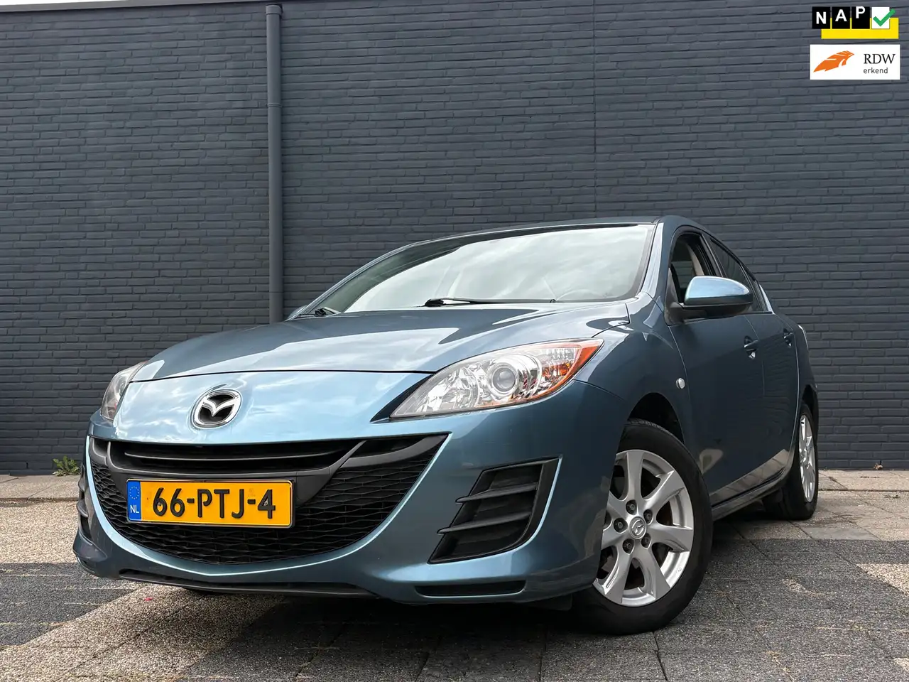 Mazda 3 1.6 Business | Airco — photo 1 of 12