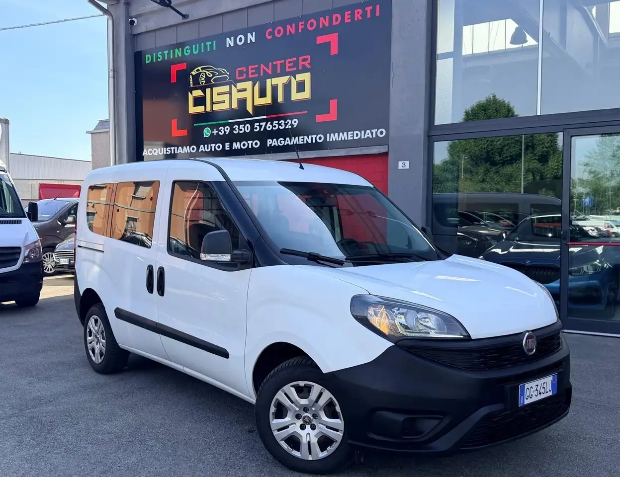 Fiat Doblo Doblò 1.6 MJT 90CV S&S PC-TN Cargo Lounge — photo 1 of 15