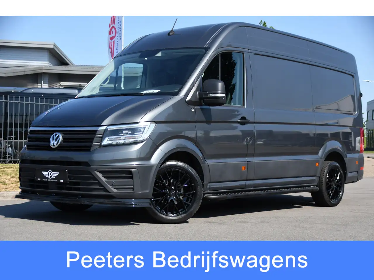 Volkswagen Crafter 35 2.0 TDI L3H3 PB Edition Camera, Cruise, Carplay — photo 1 of 31