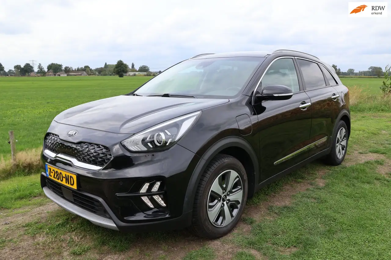 Kia Niro 1.6 GDi PHEV ExecutiveLine|Carplay|Stoel/stuur/ach — photo 1 of 32