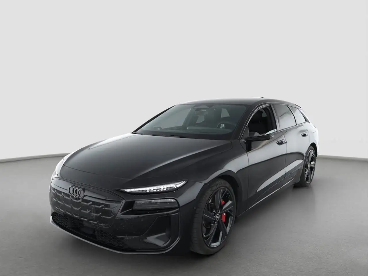 Audi S6 e-tron Avant quattro, — photo 1 of 5