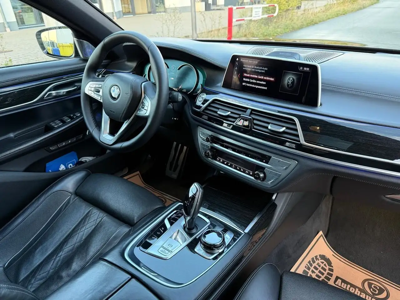 2015 BMW 730 730 d *Laser*Head-UP*Carbon*AHK*Voll*, photograph 12
