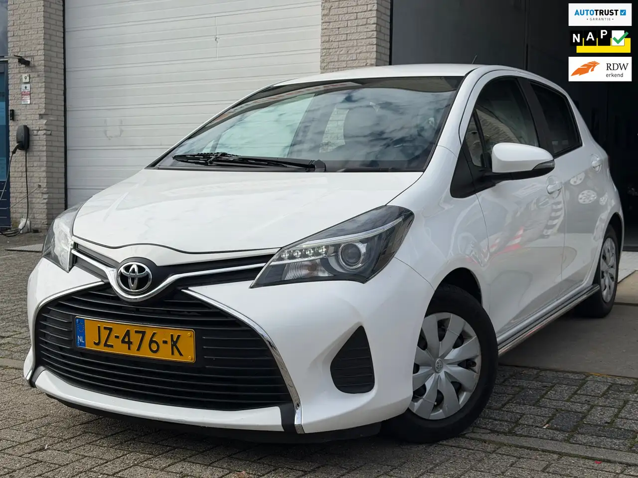 Toyota Yaris 1.0 VVT-i Aspiration/ nap/ 2e EIG/ goed onderhoude — photo 1 of 31