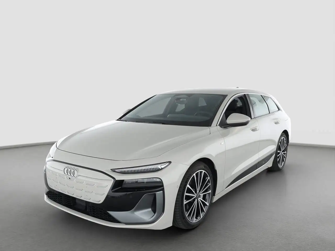 Audi A6 e-tron Avant performance S-Line AHK Matrix Luft 20" Memor — photo 1 of 11