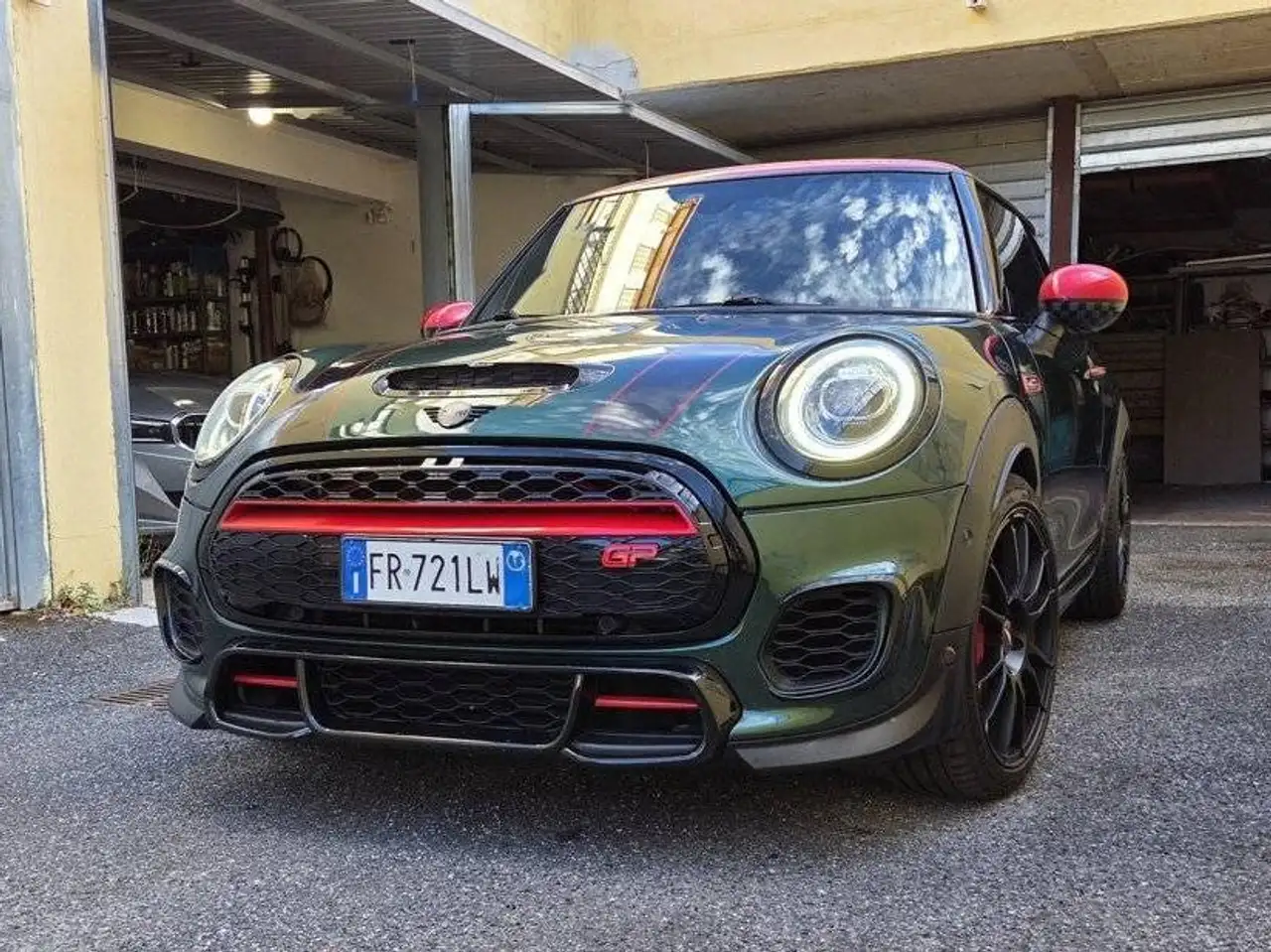 MINI John Cooper Works F56 JCW — photo 1 of 20