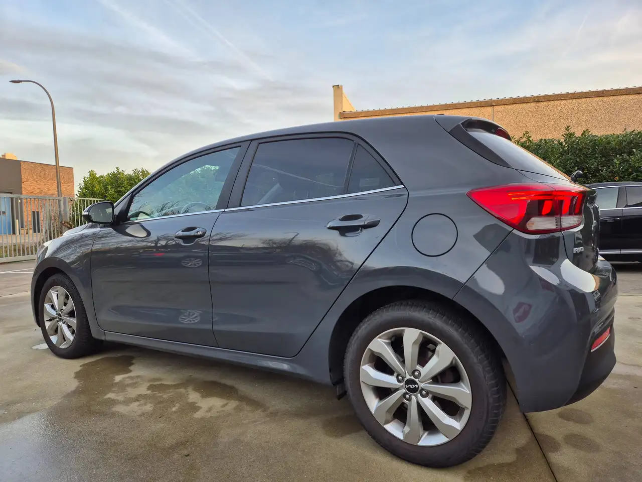 2023 Kia Rio 1.0Ti 100cv // AUTO. 7DCT // 33.534 KM !! 2023 !!, photograph 7