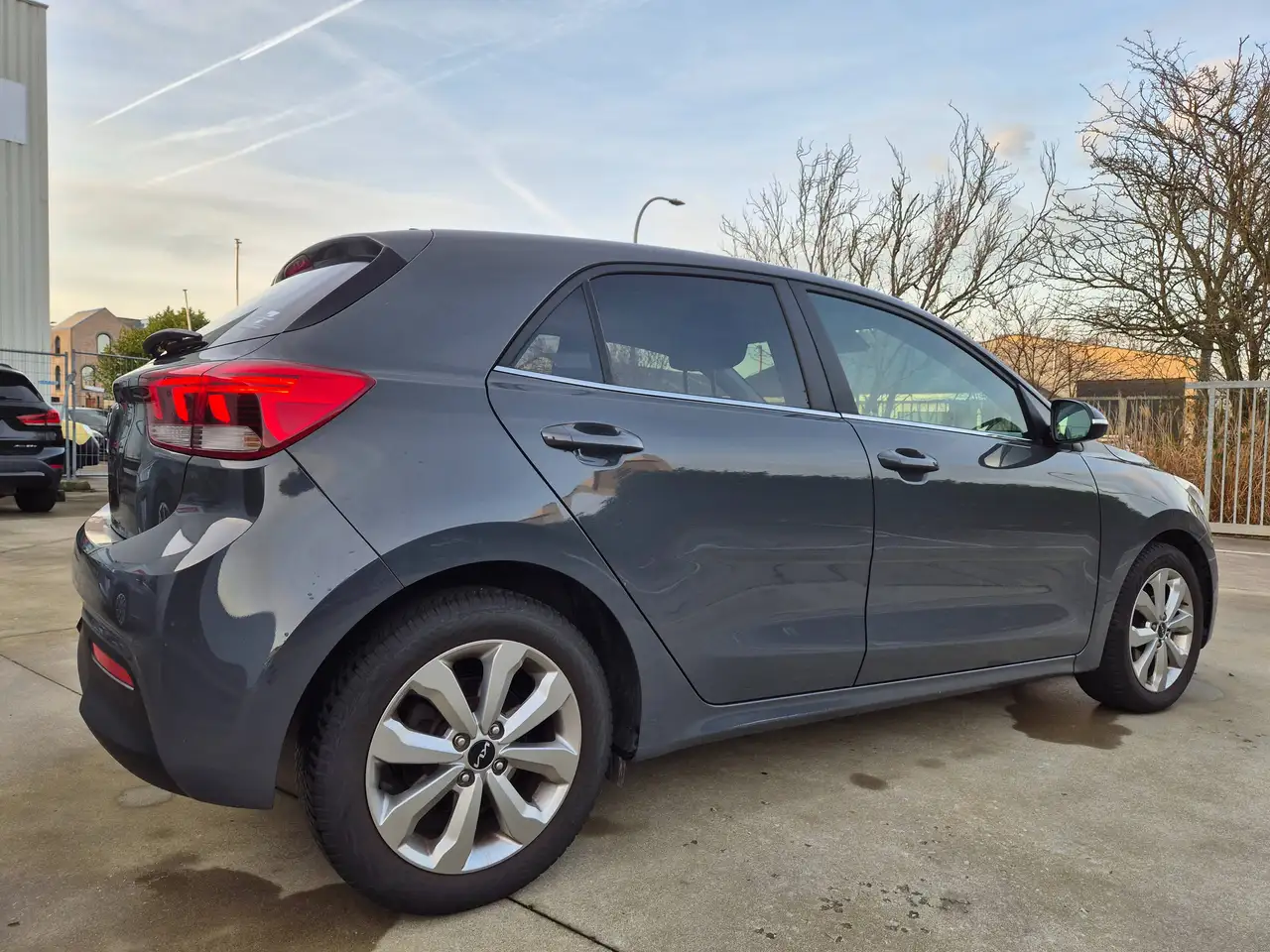 2023 Kia Rio 1.0Ti 100cv // AUTO. 7DCT // 33.534 KM !! 2023 !!, photograph 12