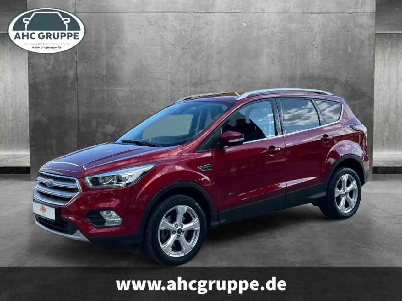 Ford Kuga Titanium 1.5 4x4 Autom. AHK Navi Bi-Xenon — photo 1 of 17