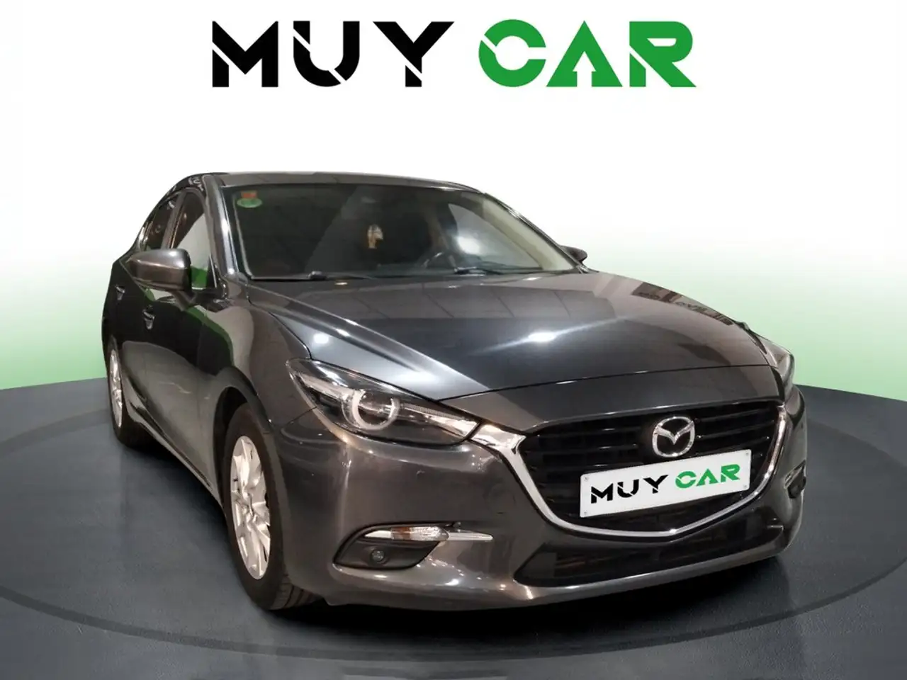 Mazda 3 2.2 Luxury — photo 1 of 16