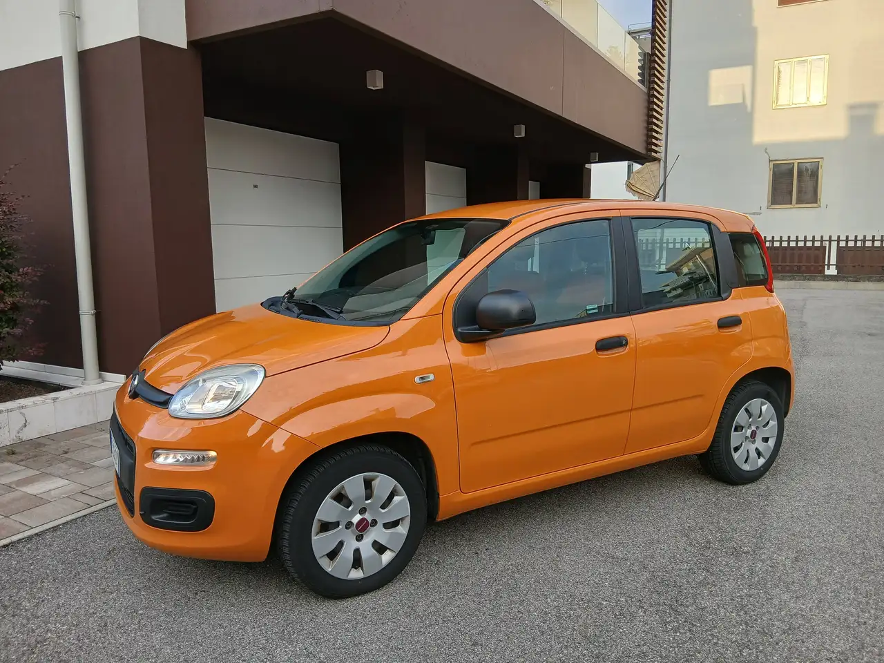 Fiat Panda 1.2 Pop neopatentato a € 149 mensili — photo 1 of 13
