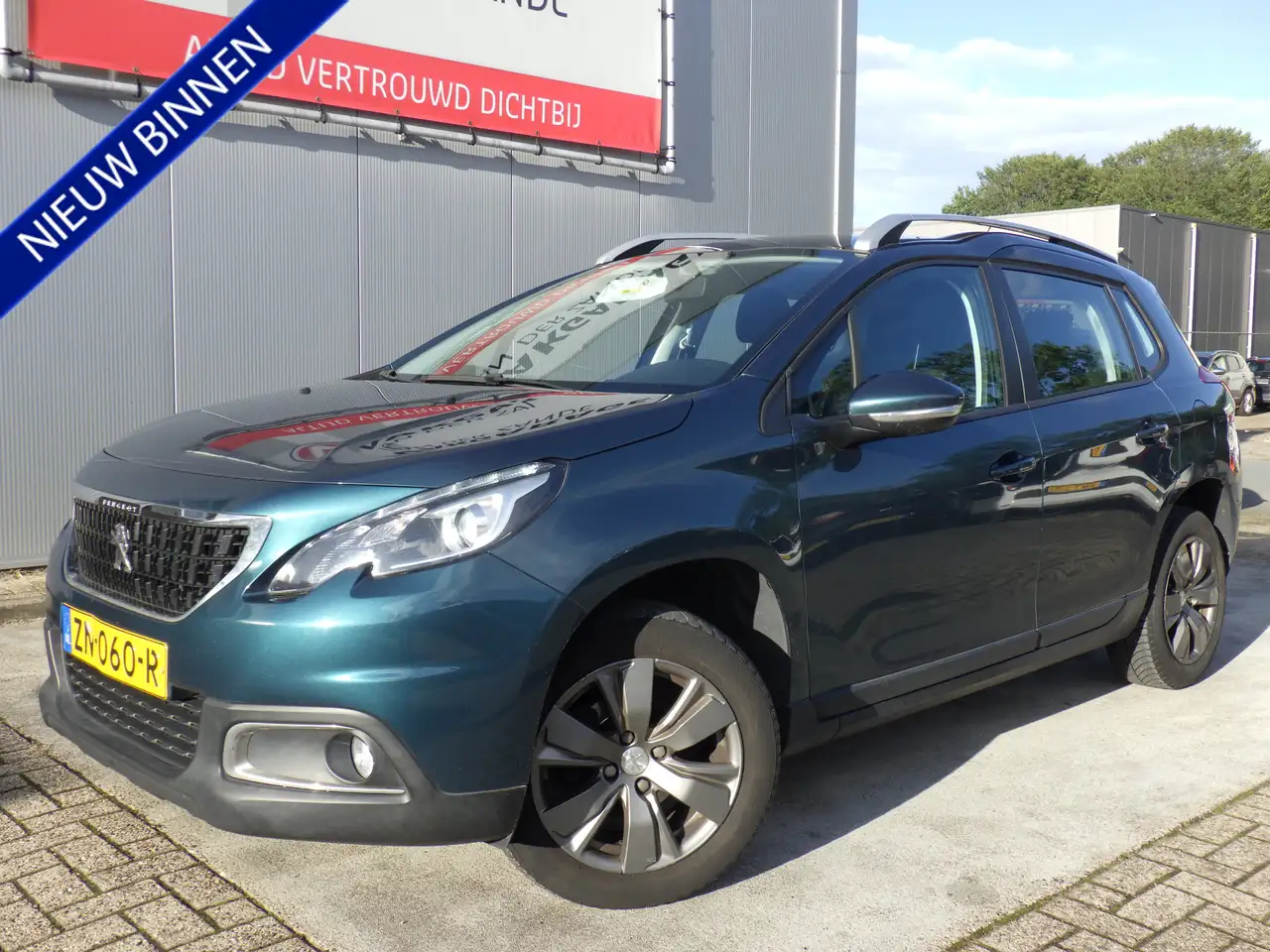 Peugeot 2008 1.2 Blue Lion, Panodak, Airco, Cruise, NL/NAP! — photo 1 of 13