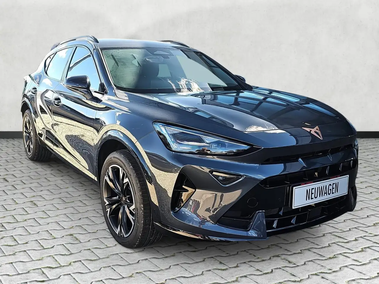 CUPRA Formentor 1.5 eTSI 110 kW DSG 4J.Gar. AHK EdgePaket 110 k... — photo 1 of 14