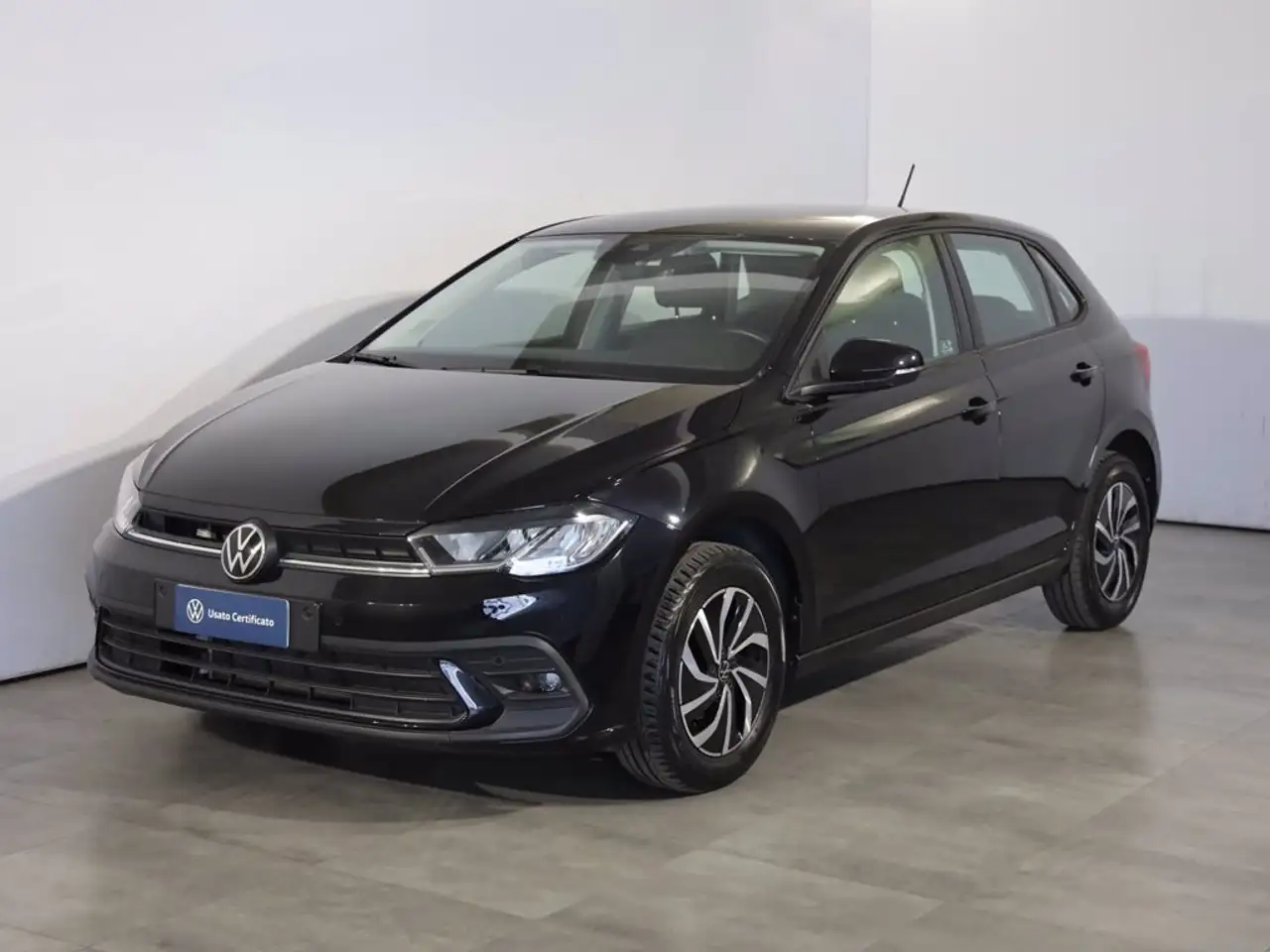 Volkswagen Polo 1.0 tsi life 95cv dsg — photo 1 of 15
