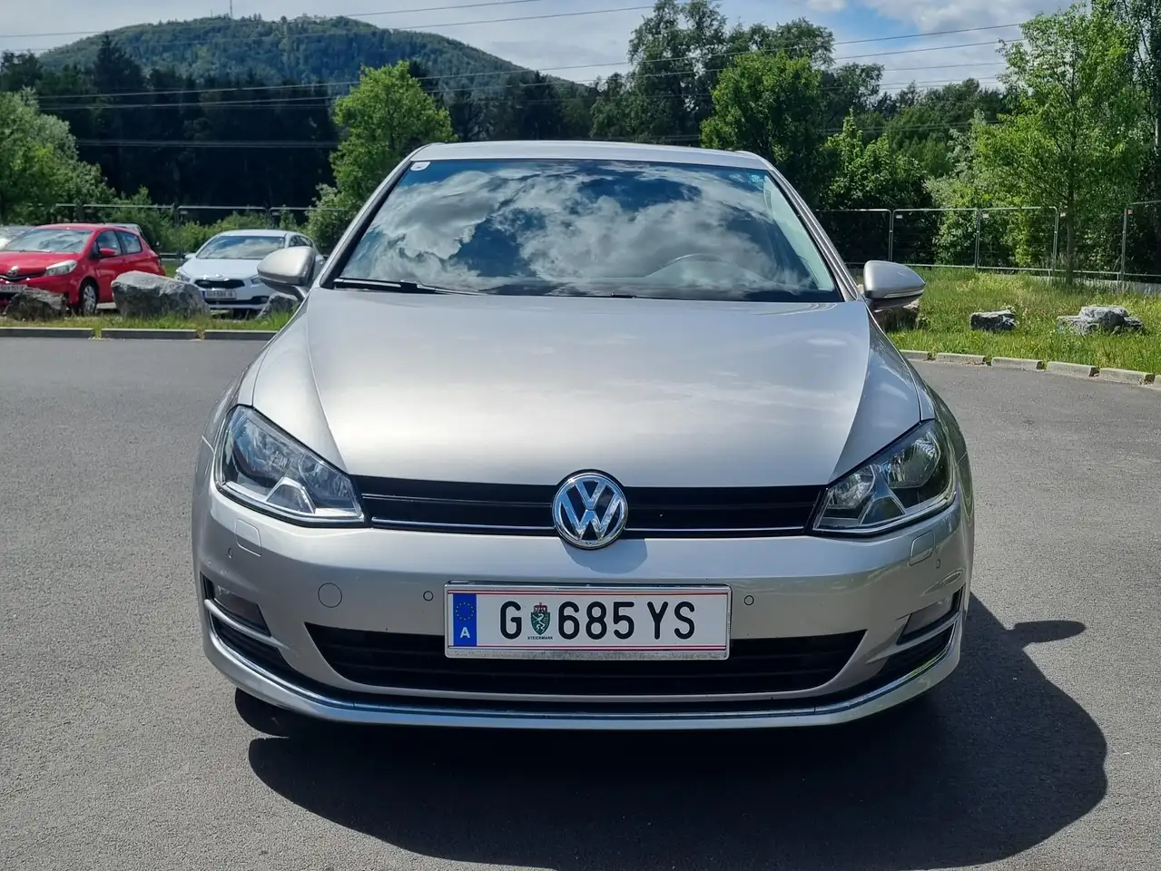Volkswagen Golf Golf Highline 1,6 BMT TDI DPF 4Motion Highline — photo 1 of 13