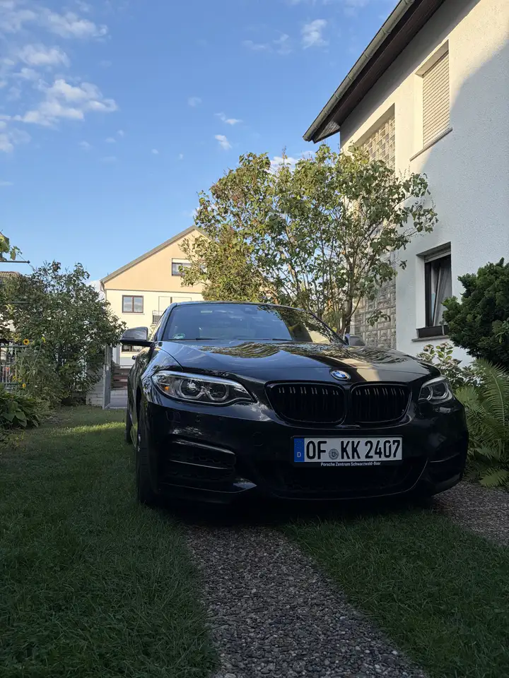 BMW 240 M240i xDrive Coupe Sport-Aut. — photo 1 of 12