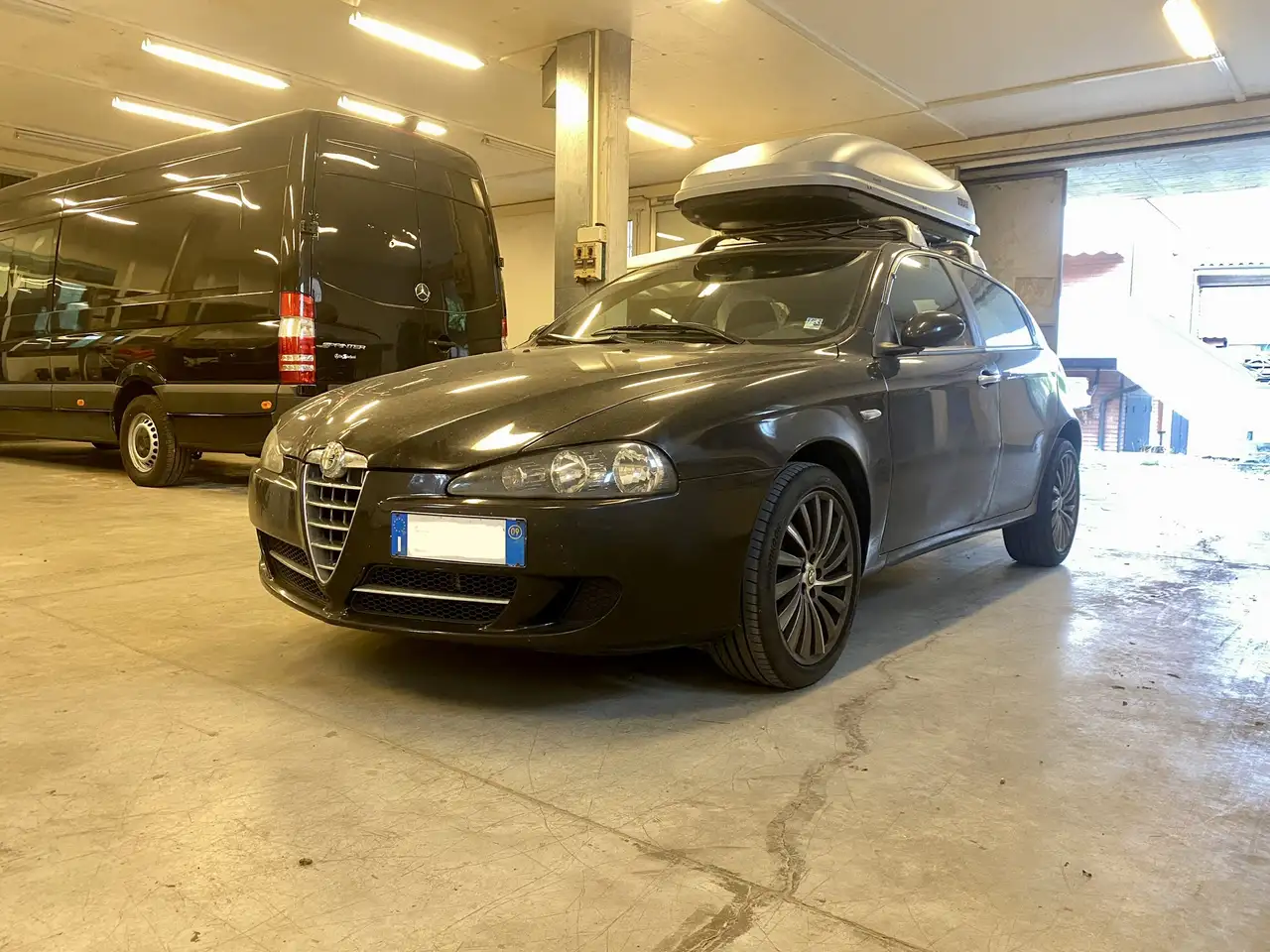 Alfa Romeo 147 5p 1.9 jtd Distinctive 120cv — photo 1 of 8