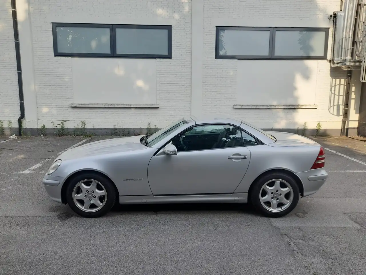 Mercedes-Benz SLK 230 SLK Roadster - R170 k Evo — photo 1 of 11