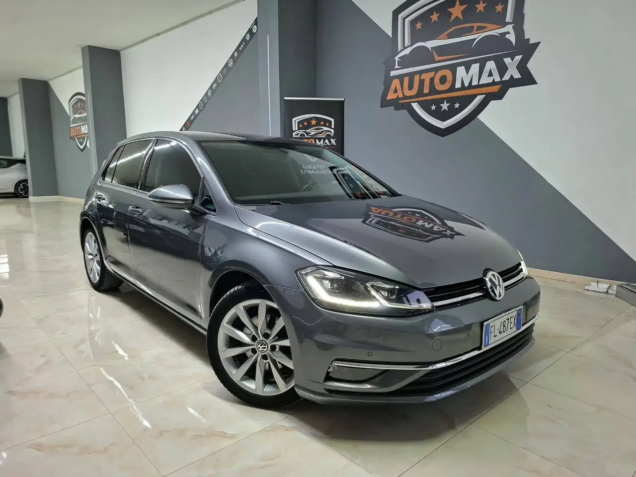 Volkswagen Golf Golf VII 2017 5p 5p 1.6 tdi Executive 115cv — photo 1 of 15