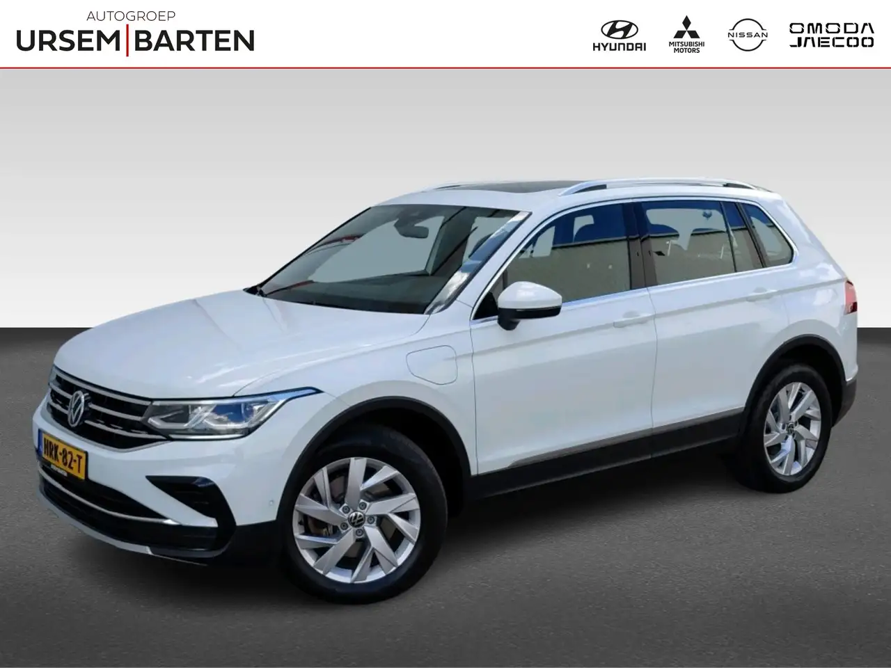 Volkswagen Tiguan 1.4 TSI eHybrid R-Line Business+ | Achteropkomend — photo 1 of 15