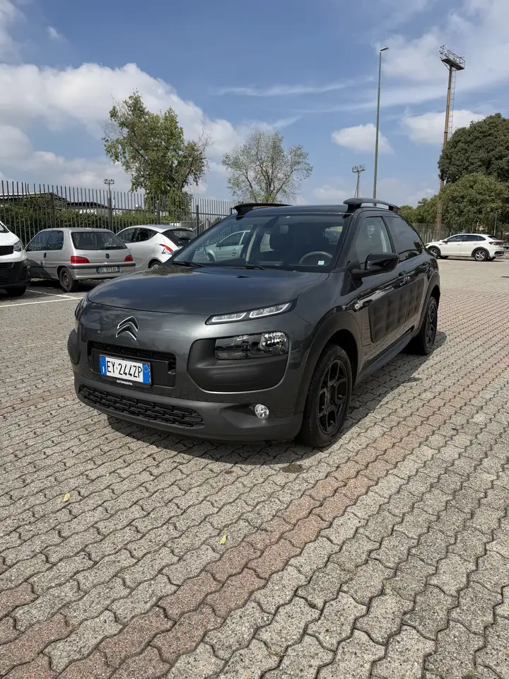 Citroen C4 Cactus 1.2 puretech Shine Edition 82cv — photo 1 of 9