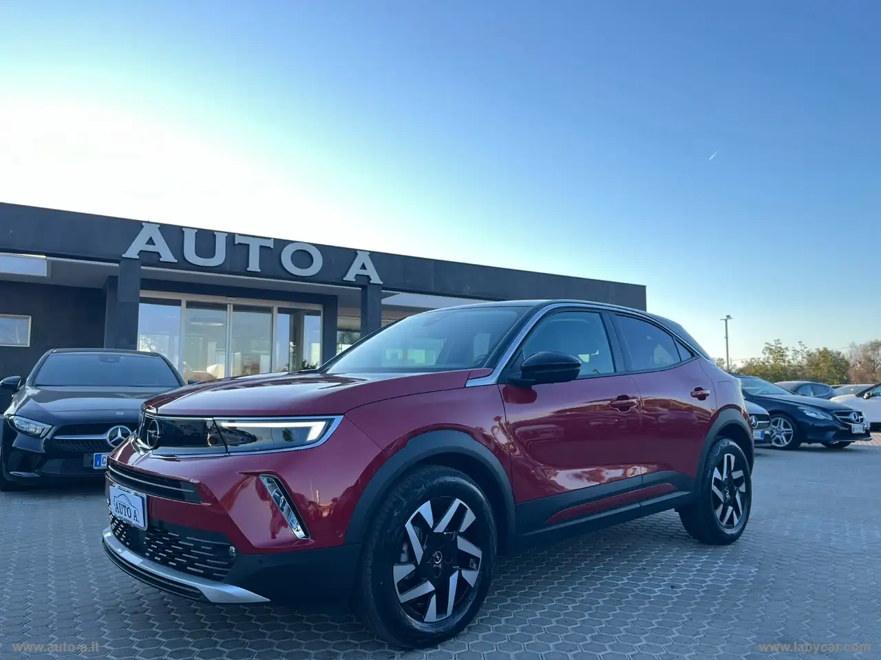 Opel Mokka 1.5 diesel Elegance — photo 1 of 15