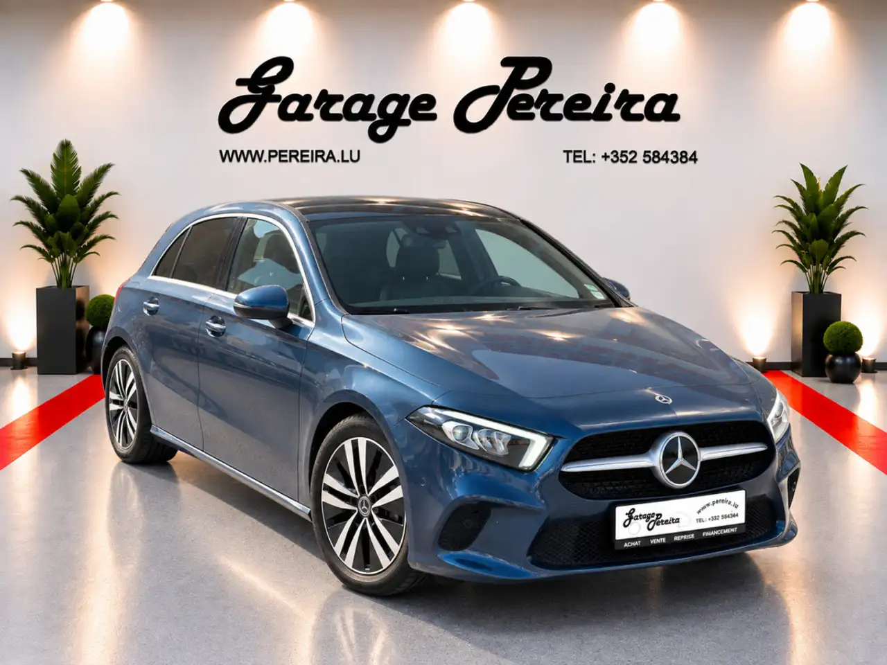 Mercedes-Benz A 250 e Plug in PROGRESSIVE LINE PANO CUIR NAVI 1 HAND — photo 1 of 19