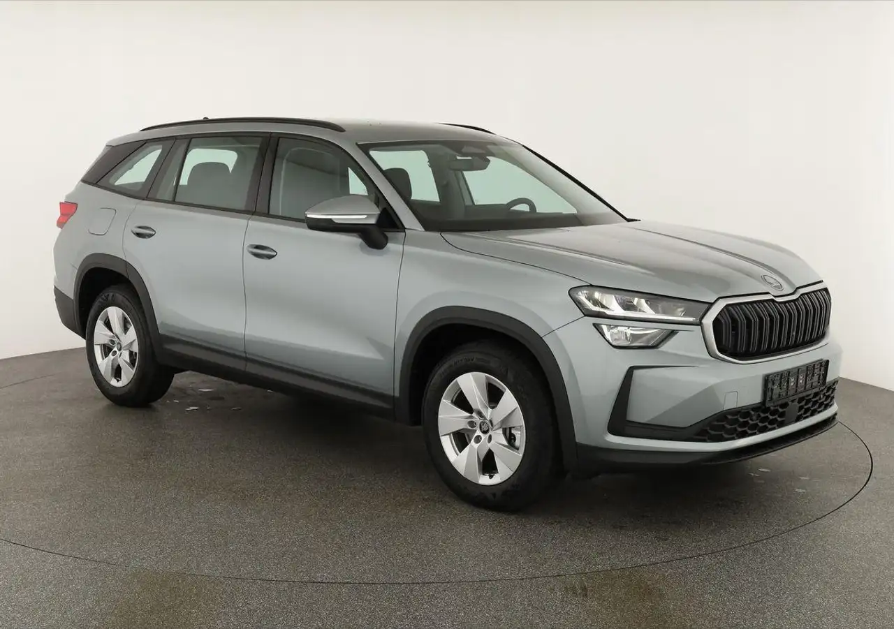 Skoda Kodiaq 2.0 TDI 110 kW Selection DSG Selection, 7-Sitze... — photo 1 of 40