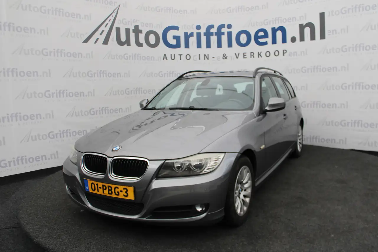 BMW 318 3-serie Touring 318i nette 6-bak met cruisecontrol — photo 1 of 34