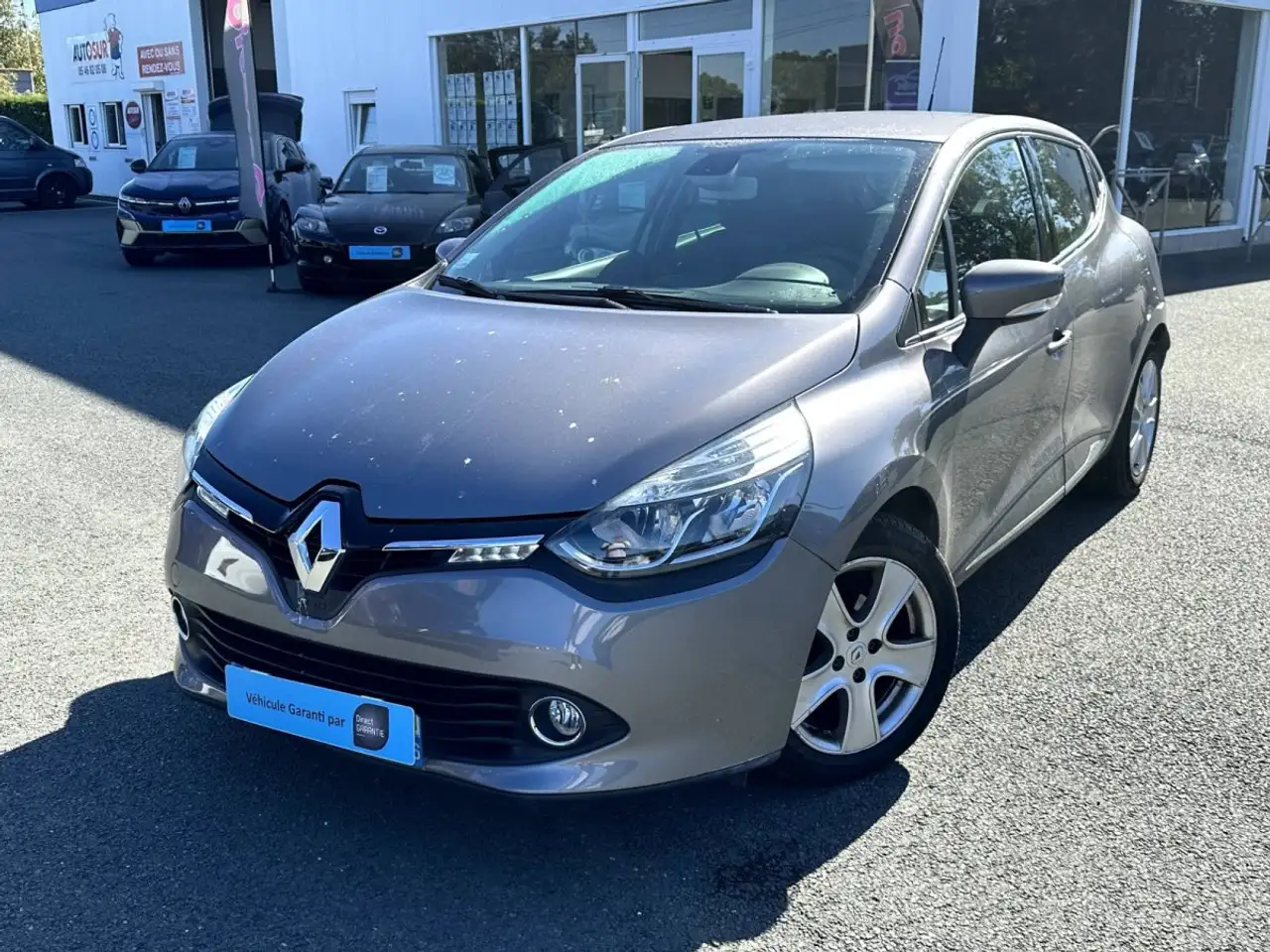 Renault Clio IV 1.5 dCi 90ch energy Intens — photo 1 of 15