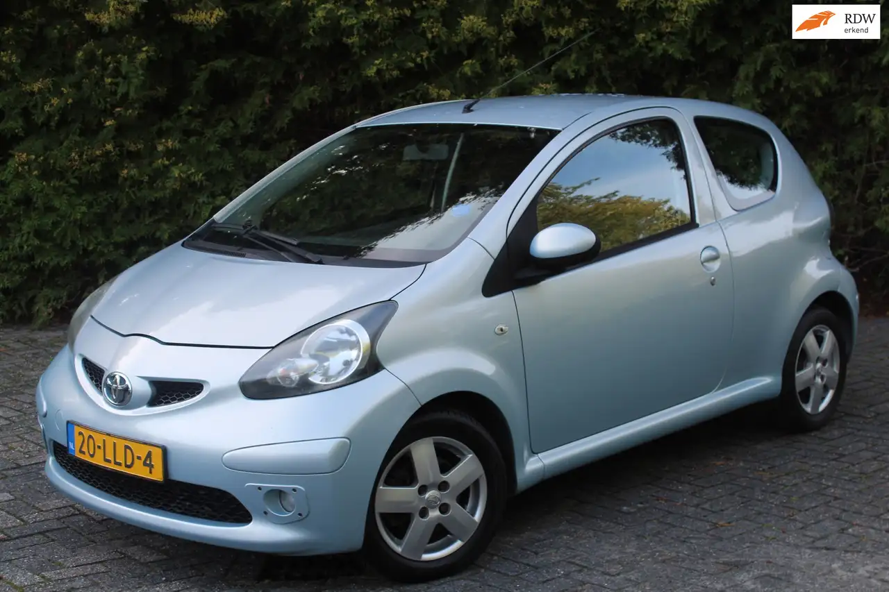 Toyota Aygo 1.0-12V + 68PK | Airco | Elektrische Ramen | Centr — photo 1 of 19