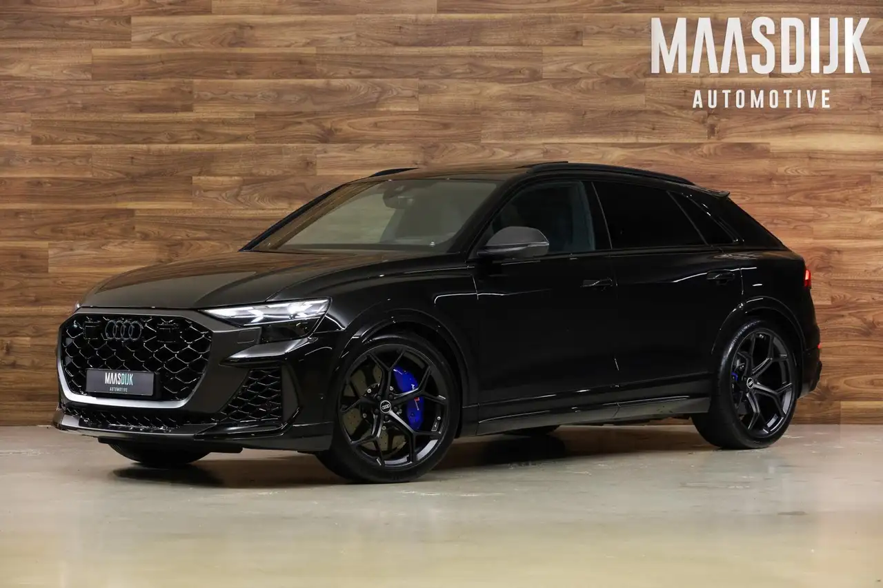 Audi RS Q8 Quattro Performance|Keramisch|Massage|Full Carbon| — photo 1 of 40